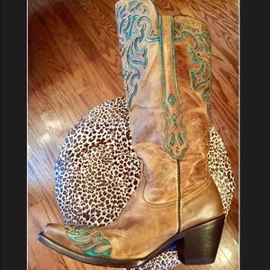 Corral Tall Western-Fashion Cowgirl boots.